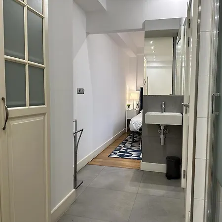 Areilza By Forever * ビルバオ